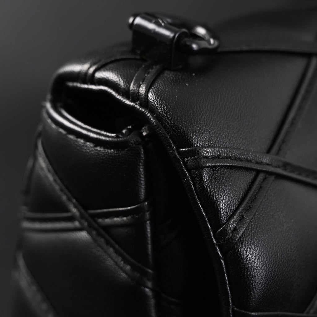 Louis Vuitton Go-14 MM Quilted Leather Chain Shoulder Bag – Black - Classic Black