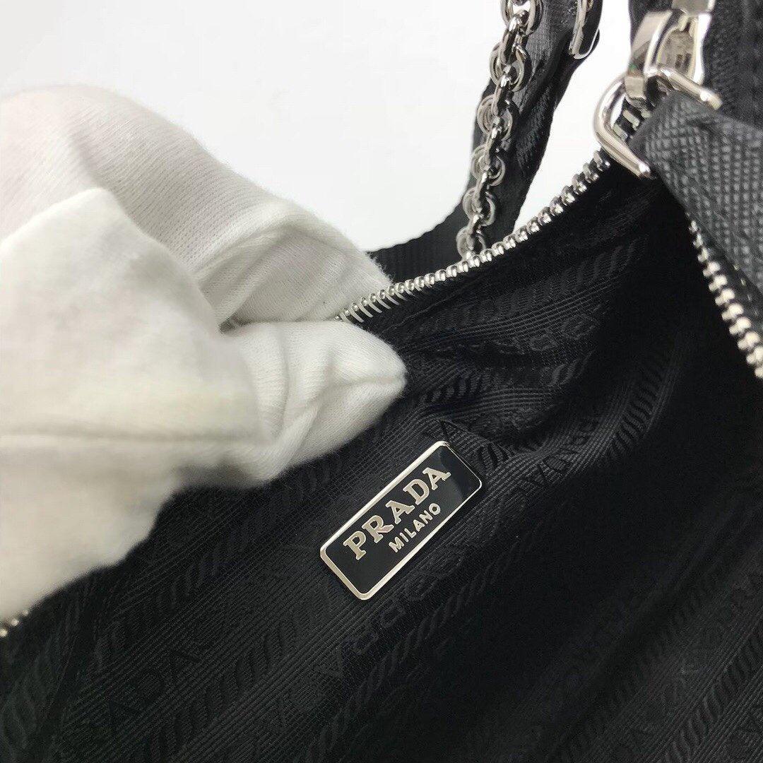 Prada Re-Edition 2005 Re Nylon Bag - Black