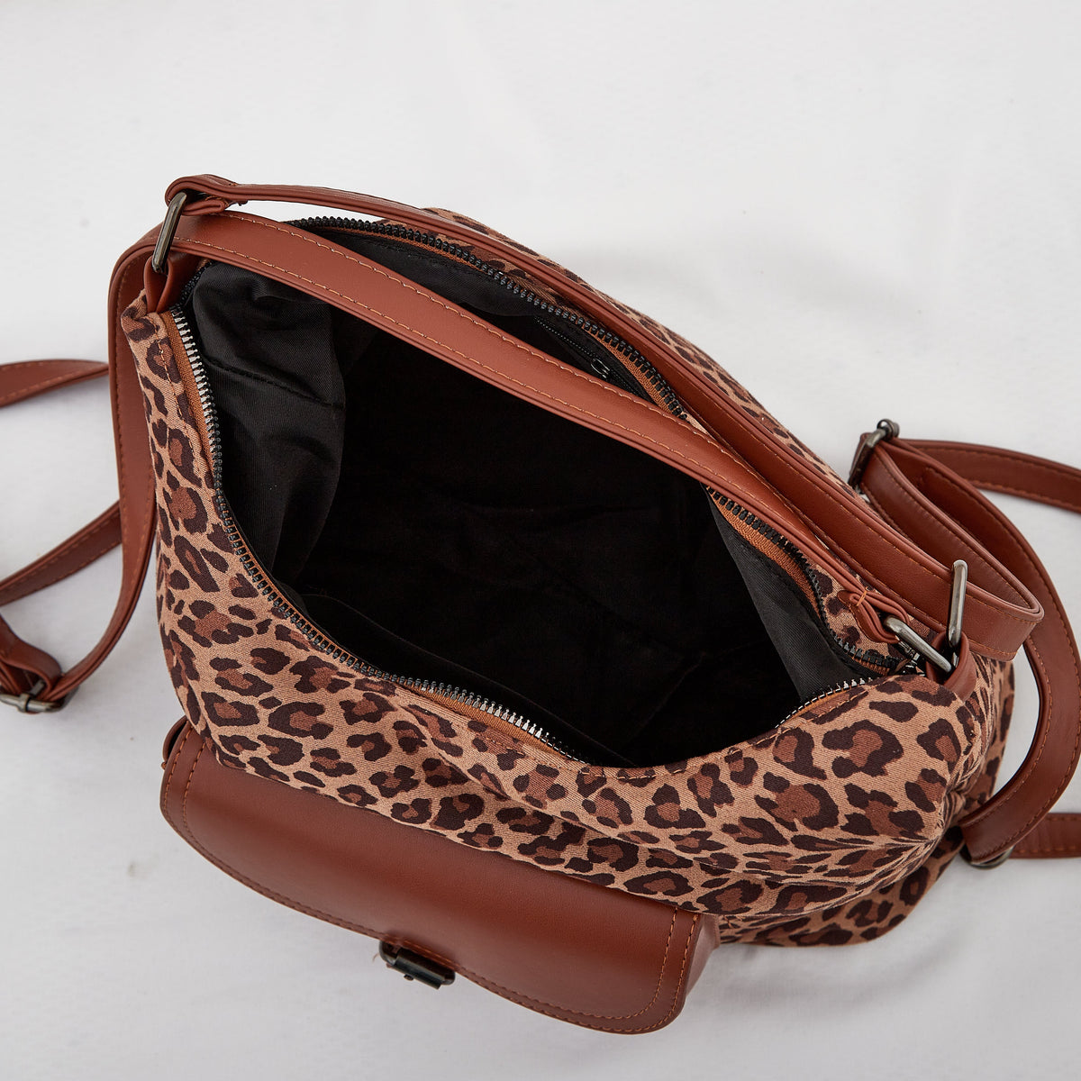 The Savannah Shoulder Bag
